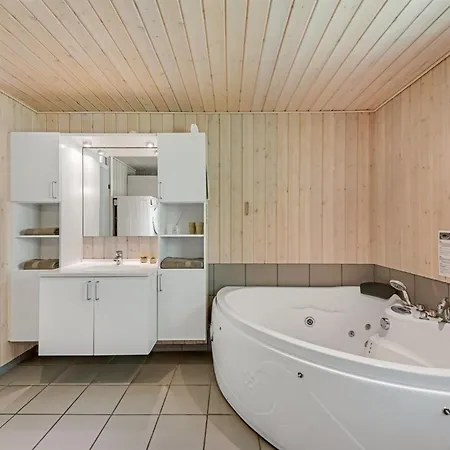 Casa de Férias Erika - 900m From The Sea By Interhome *